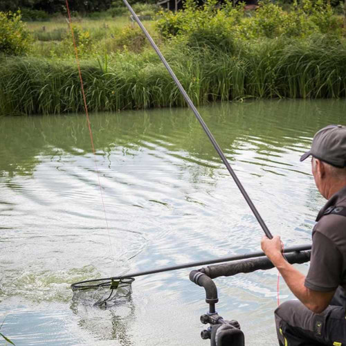 Глава за кеп - MATRIX Carp Latex M Net 50x40cm_Matrix