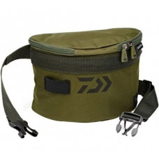 Чанта за кръста - Daiwa BLACK WIDOW BAIT BAG |